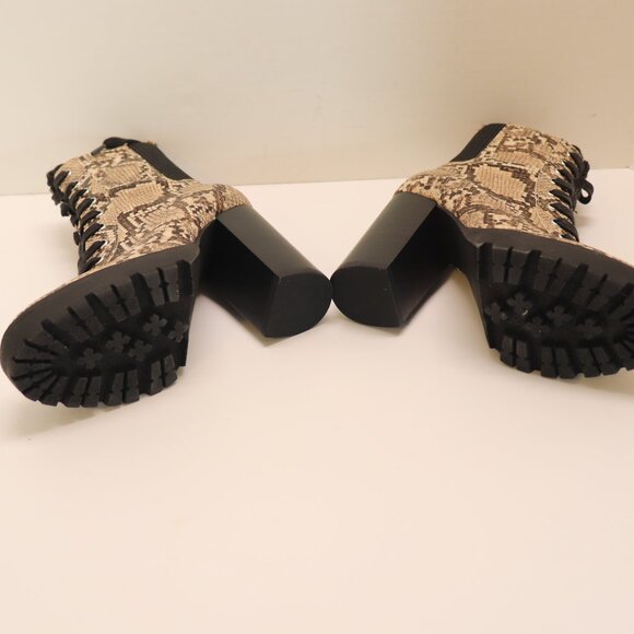 Steve Maden Snakeskin Embossed on Leather Ankle Chunky Heeled Boot Size 7M - Picture 6 of 8